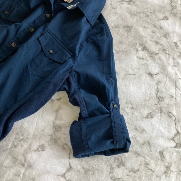 Navy blue long sleeve button up - Picture 5 of 9